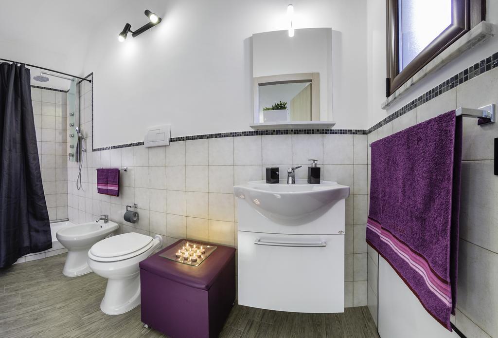 Arricampati Airport Rooms & Bringo Car Rental Carini Eksteriør bilde